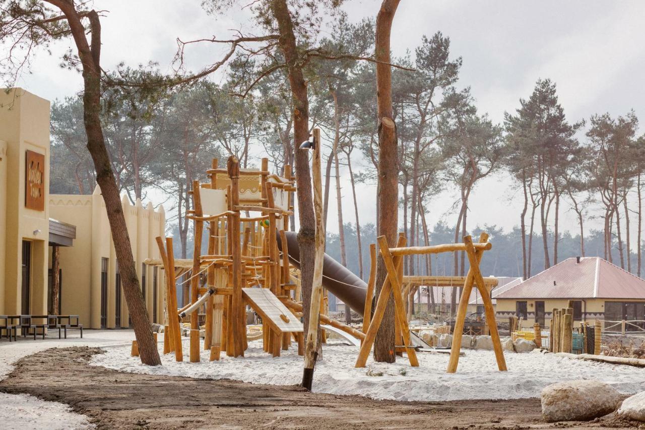Safari Resort Beekse Bergen 希尔瓦伦比克 外观 照片
